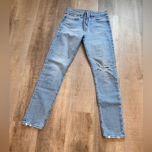 Levi's Women's High Rise Jeans - Light Blue